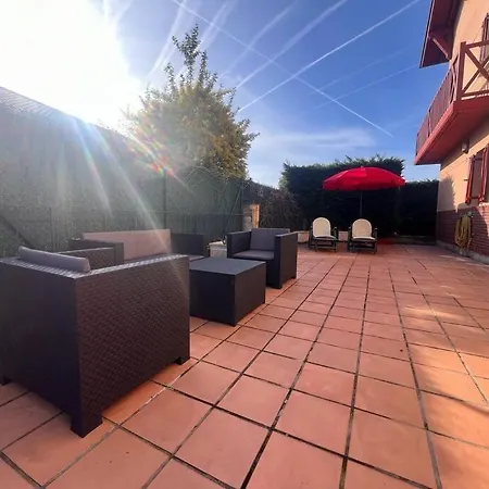 Rovacias Appartamento Comillas